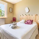 Les Vieux Acacias 호텔