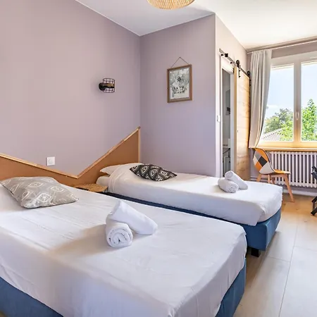 Hotell Les Vieux Acacias 2*