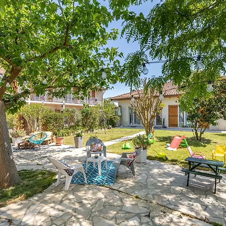 Les Vieux Acacias 2* Queyrac