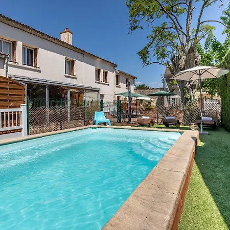 Les Vieux Acacias 2* Queyrac