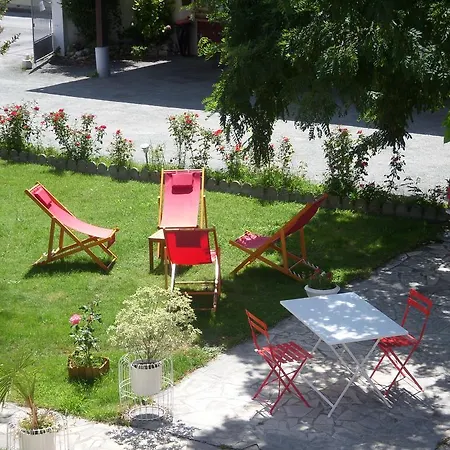 Hotell Les Vieux Acacias Queyrac